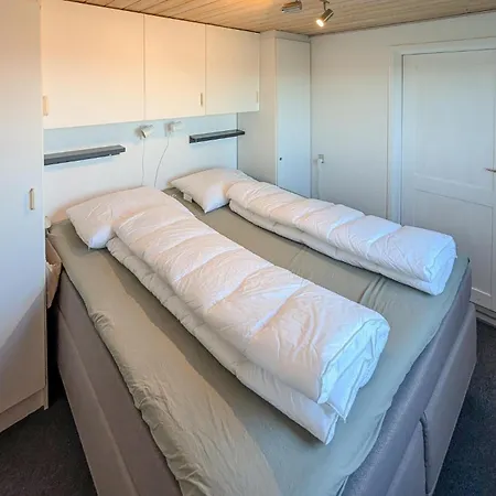 3 Bedroom Cozy In *